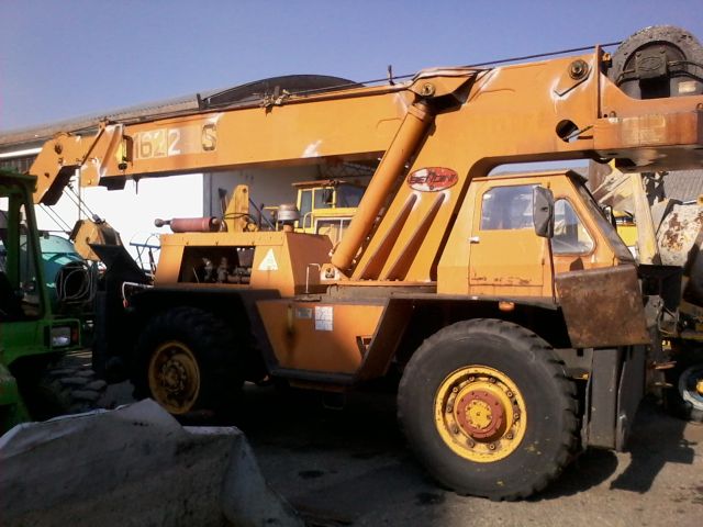 AUTOGRU GRU ORMIG BENDINI 160 q USATA AUTOGRU GRU ORMIG BENDINI 160 q USATA