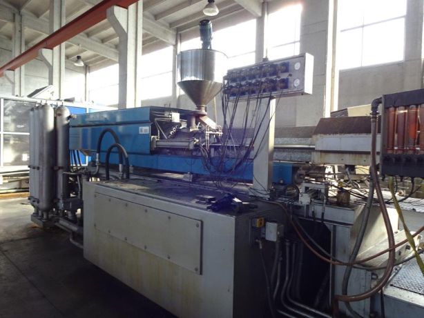 BMB 1000 TON PRESSA PLASTICA USATA PRESS PLASTIC MACHINE USED MACCHINA PLASTICA 1000 TON USED 008