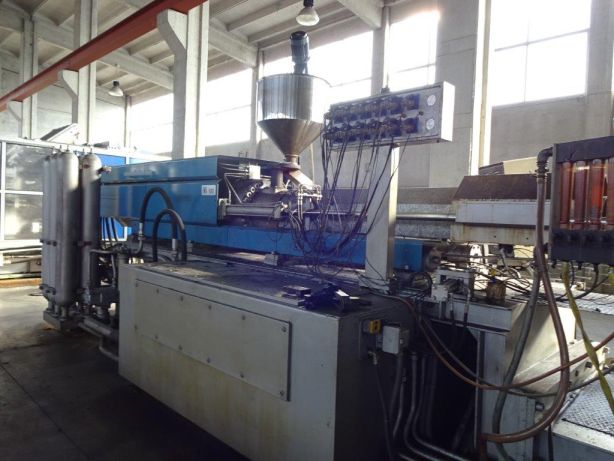 BMB INJECTION MOULDING PRESS MACHINE 1000 TON USED MACHINERY PLASTIC PRESS PRESSA INIEZIONE PLASTICA 1000 TON USATA BMB 006