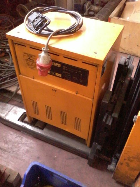 CARRELLO ELEVATORE USATO PIMESPO SIRO C MAGAZZINO CARRELLO ELEVATORE USATO PIMESPO SIRO C MAGAZZINO