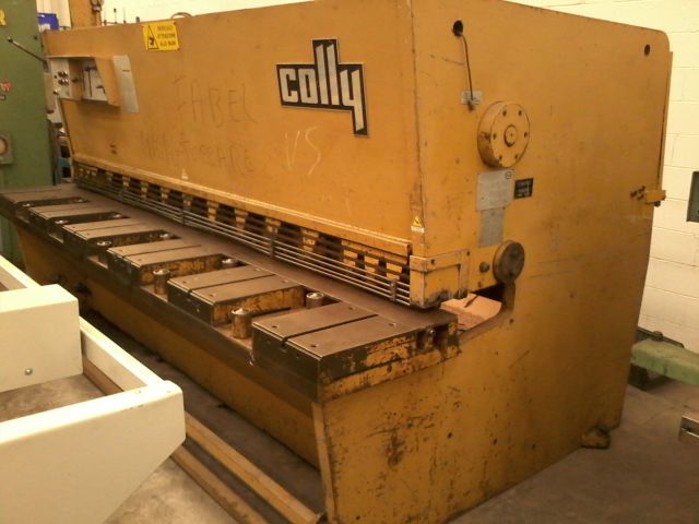 CESOIA 3000 X 10 USATA COLLY USED SHEARS MACHINE 3000 X 10 COLLY 0002 CESOIA 3000 X 10 USATA COLLY USED SHEARS MACHINE 3000 X 10 COLLY 0002