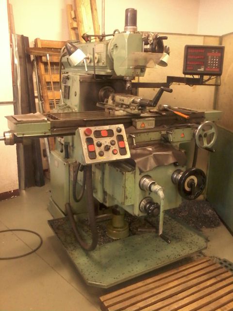 MILLING MACHINE USED FRESA UNIVERSALE USATA VISUALIZZATA MILLING MACHINE USED FRESA UNIVERSALE USATA VISUALIZZATA