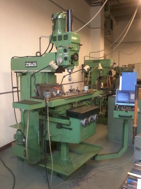 FRESA UNUVERSALE USATA ZEUS MILLING MACHINE USED ZEUS 002