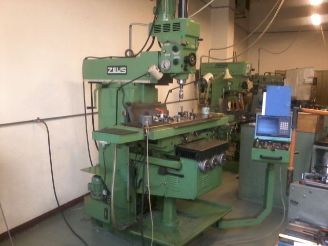 FRESA UNUVERSALE USATA ZEUS MILLING MACHINE USED ZEUS 002