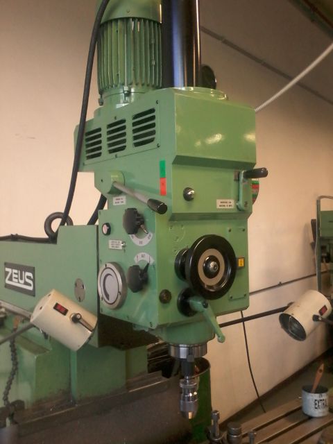 FRESA UNUVERSALE USATA ZEUS MILLING MACHINE USED ZEUS 002