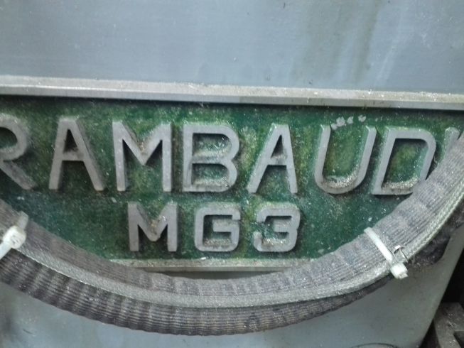 A602 FRESA RAMBAUDI MG3 VISUALIZZATA USATA FRESA UNIVERSALE M3 FRESATRICE MILLING MACHINE USED A602 FRESA RAMBAUDI MG3 VISUALIZZATA USATA FRESA UNIVERSALE M3 FRESATRICE MILLING MACHINE USED