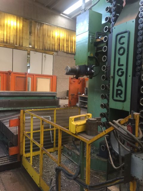 MILLING MACHINE USED TAVOLA ROTANTE FRESA COLGAR A MONTANTE MOBILE USATA FRESATRICE ALESATRICE Foto-5554