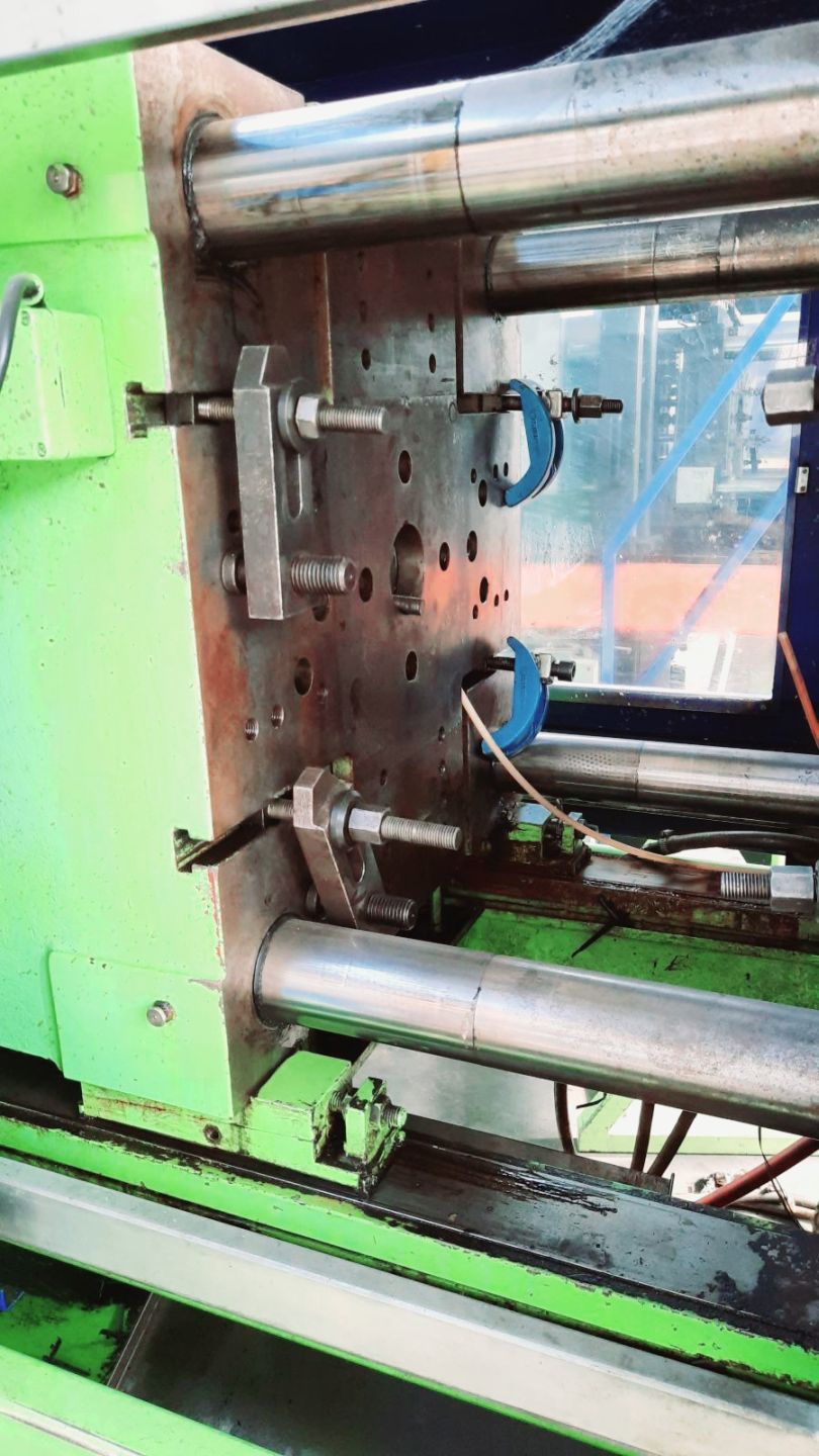 PRESSA NEGRI BOSSI 150 TON USATA NB 150 SV STAMPAGGIO PLASTICA USED PLASTIC INJECTION PRESS PRES A222 PRESSA NEGRI BOSSI 150 TON USATA NB 150 SV STAMPAGGIO PLASTICA USED PLASTIC INJECTION PRESS PRES A222