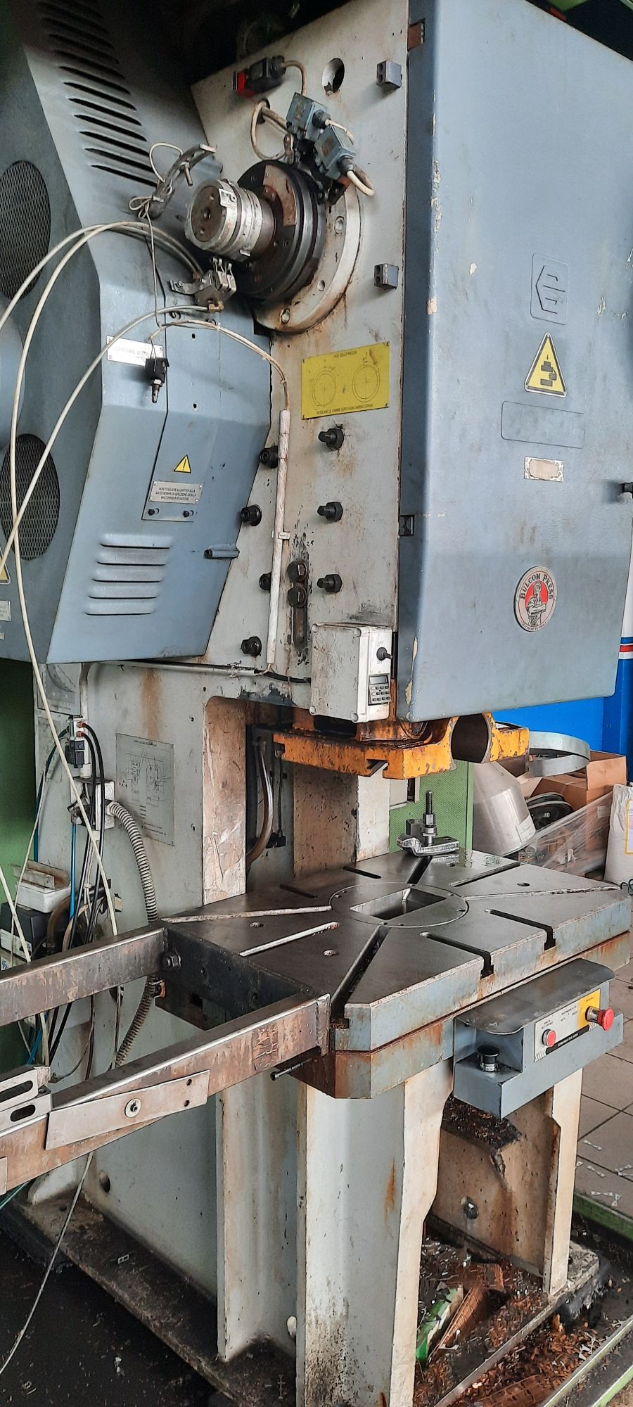 A156 PRESSA ECCENTRICA 60 TON USATA MECCANICA BULCOM USED ECCENTRIC PRESS 60 TON MECHANICAL STAMPING PRES BULCOM 63 TON A156 PRESSA ECCENTRICA 60 TON USATA MECCANICA BULCOM USED ECCENTRIC PRESS 60 TON MECHANICAL STAMPING PRES BULCOM 63 TON