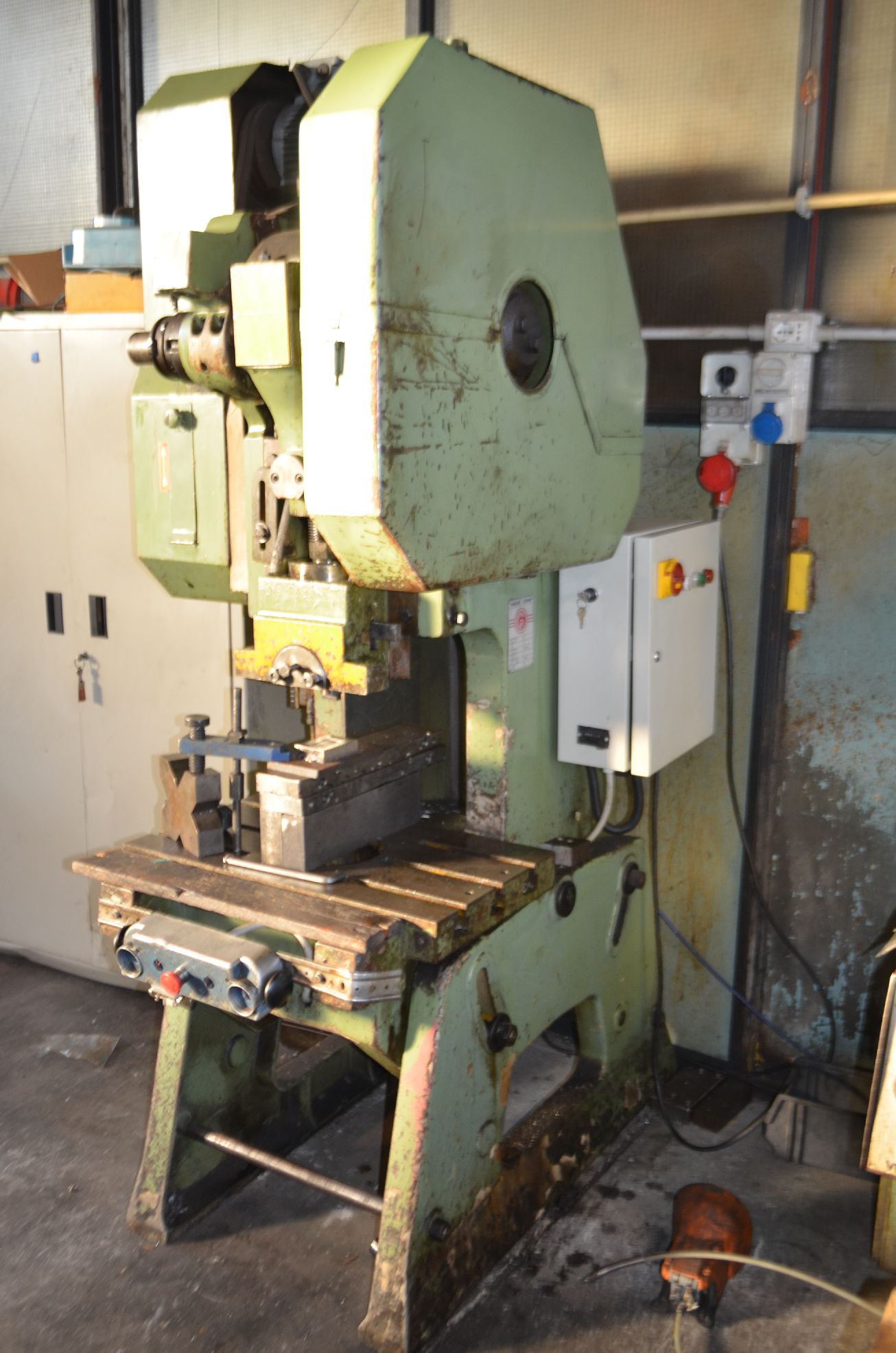 USED PRESS 45 TON PRESSA CERINI 45 TON USATA MECCANICA