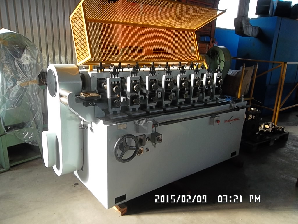 ROLL FORMING MACHINE USED PROFILA FONMEC USATA MACHINE FOR PROFILES USED 002 ROLL FORMING MACHINE USED PROFILA FONMEC USATA MACHINE FOR PROFILES USED 002