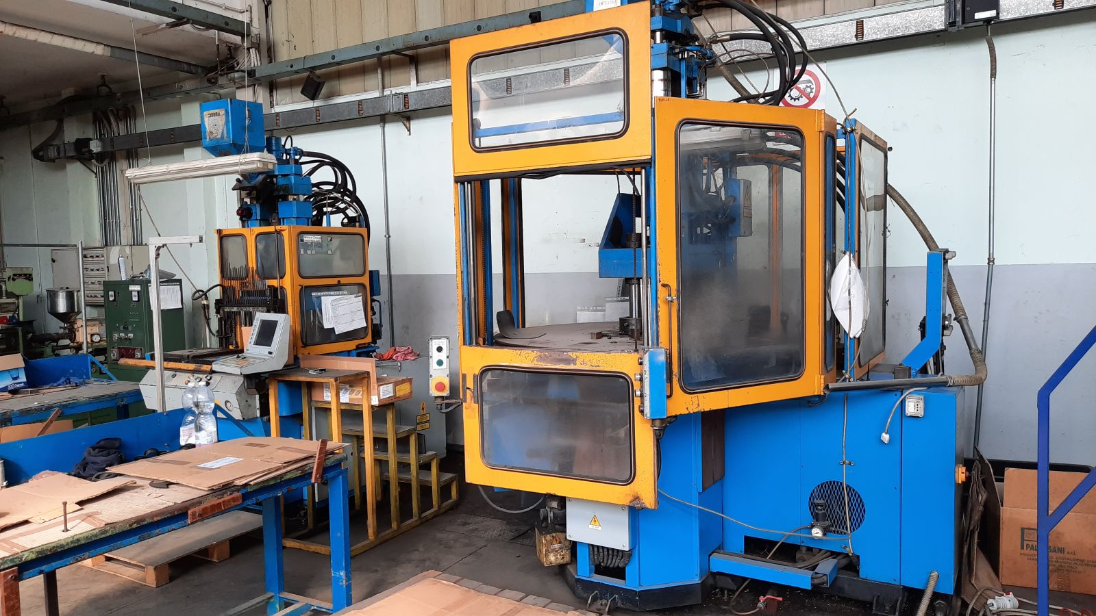 USED MACHINERY PLASTIC PRESS INJECTION MOULDING PRESS VERTICAL PRESSA INIEZIONE PLASTICA VERTICALE TURRA FTV 600-45 USATA USED PRES TURRA MACHINE GROSSO MACCHINE UTENSILI S.R.L. FOTO-AB3334 USED MACHINERY PLASTIC PRESS INJECTION MOULDING PRESS VERTICAL PRESSA INIEZIONE PLASTICA VERTICALE TURRA FTV 600-45 USATA USED PRES TURRA MACHINE GROSSO MACCHINE UTENSILI S.R.L. FOTO-AB3334