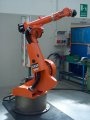 ROBOT MANIPOLATORI KUKA REVISIONATI GARANTITI