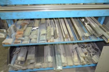 SCAFFALI MAGAZZINO LAMIERE - SCAFFALI VARI